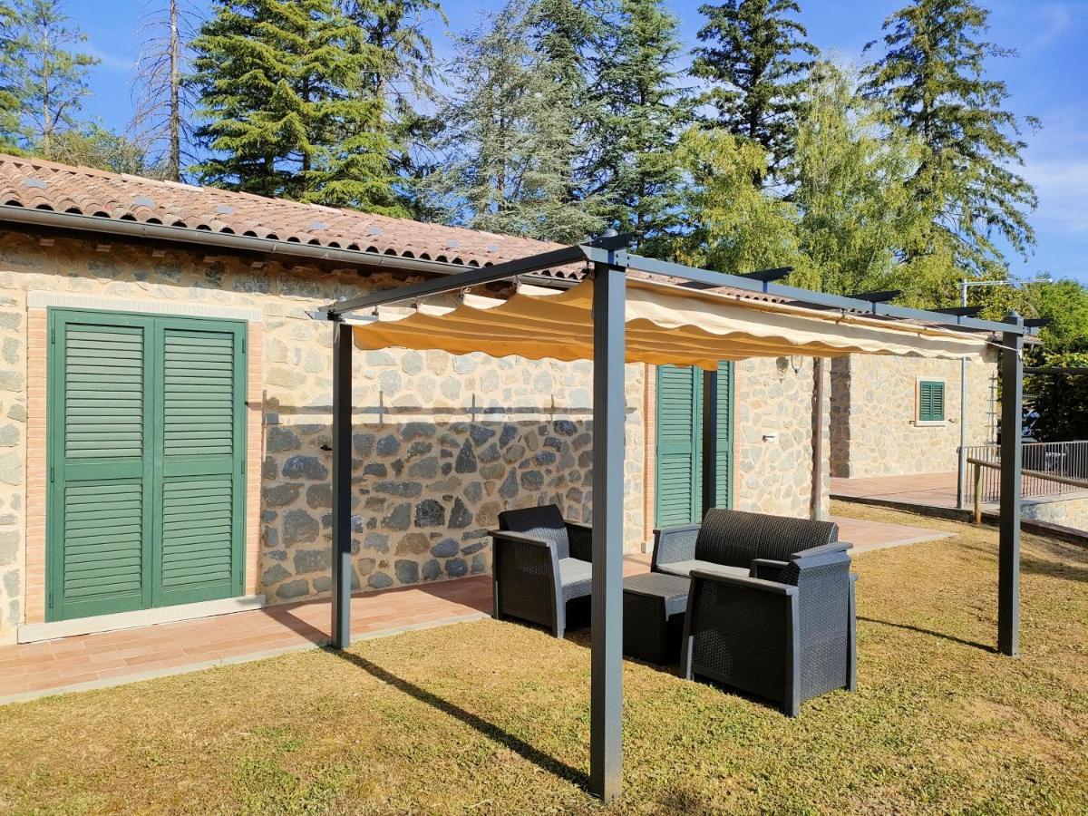Agriturismo Borgo Biaia Camporgiano Eksteriør bilde
