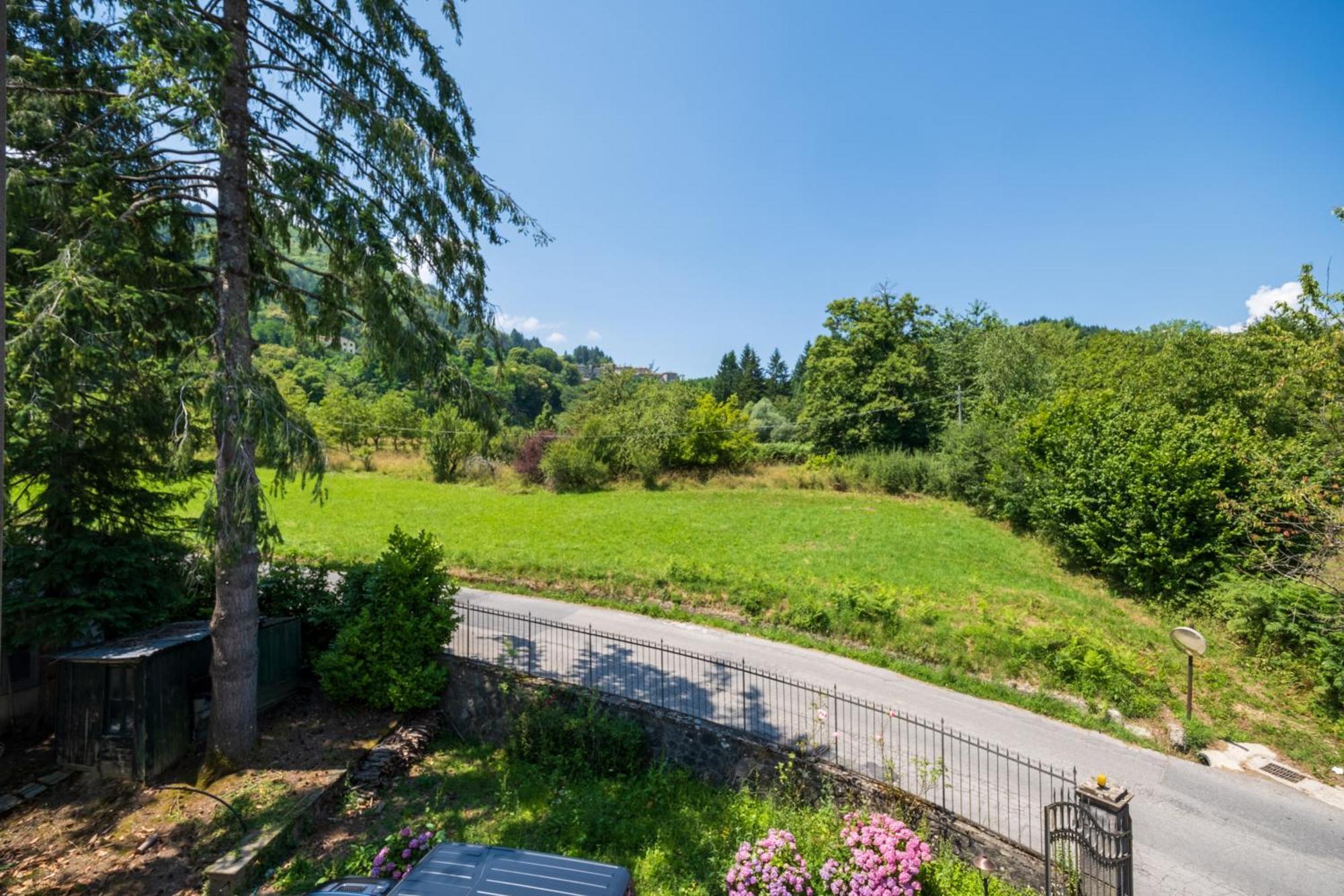 Agriturismo Borgo Biaia Camporgiano Eksteriør bilde